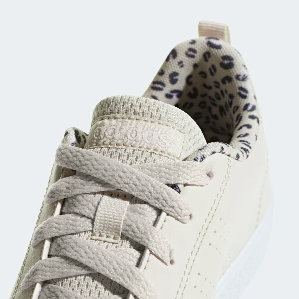 advantage clean vs stan smith